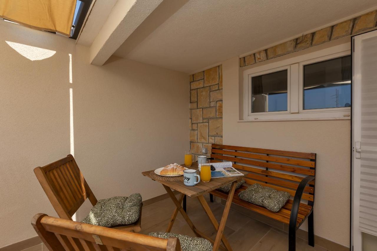 Rafael Makarska Exterior foto