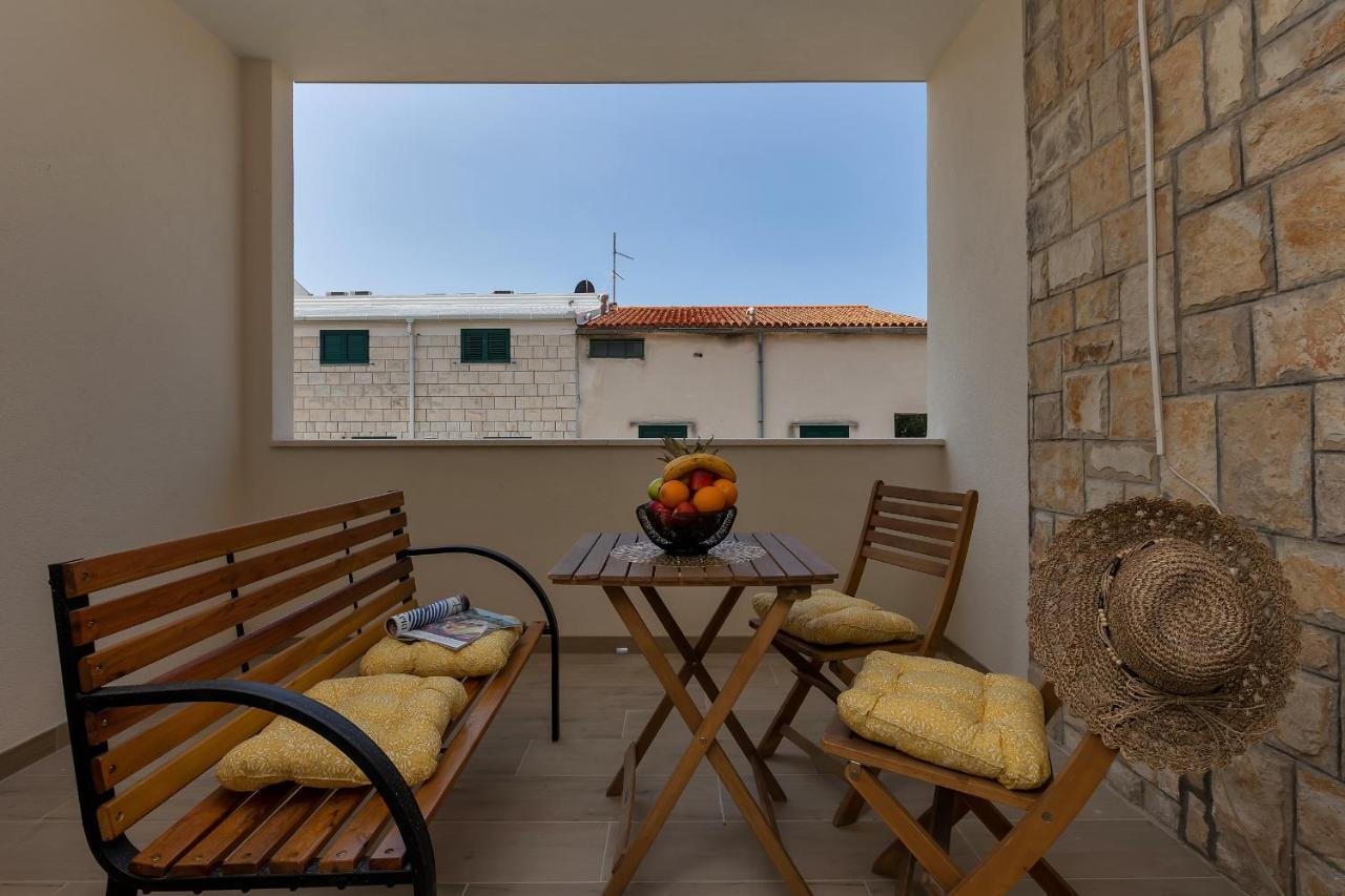 Rafael Makarska Exterior foto